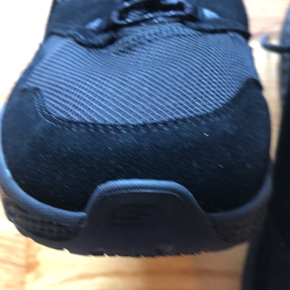 Skechers Gowalk Outdoors athletic  shoes - Picture 8 of 11